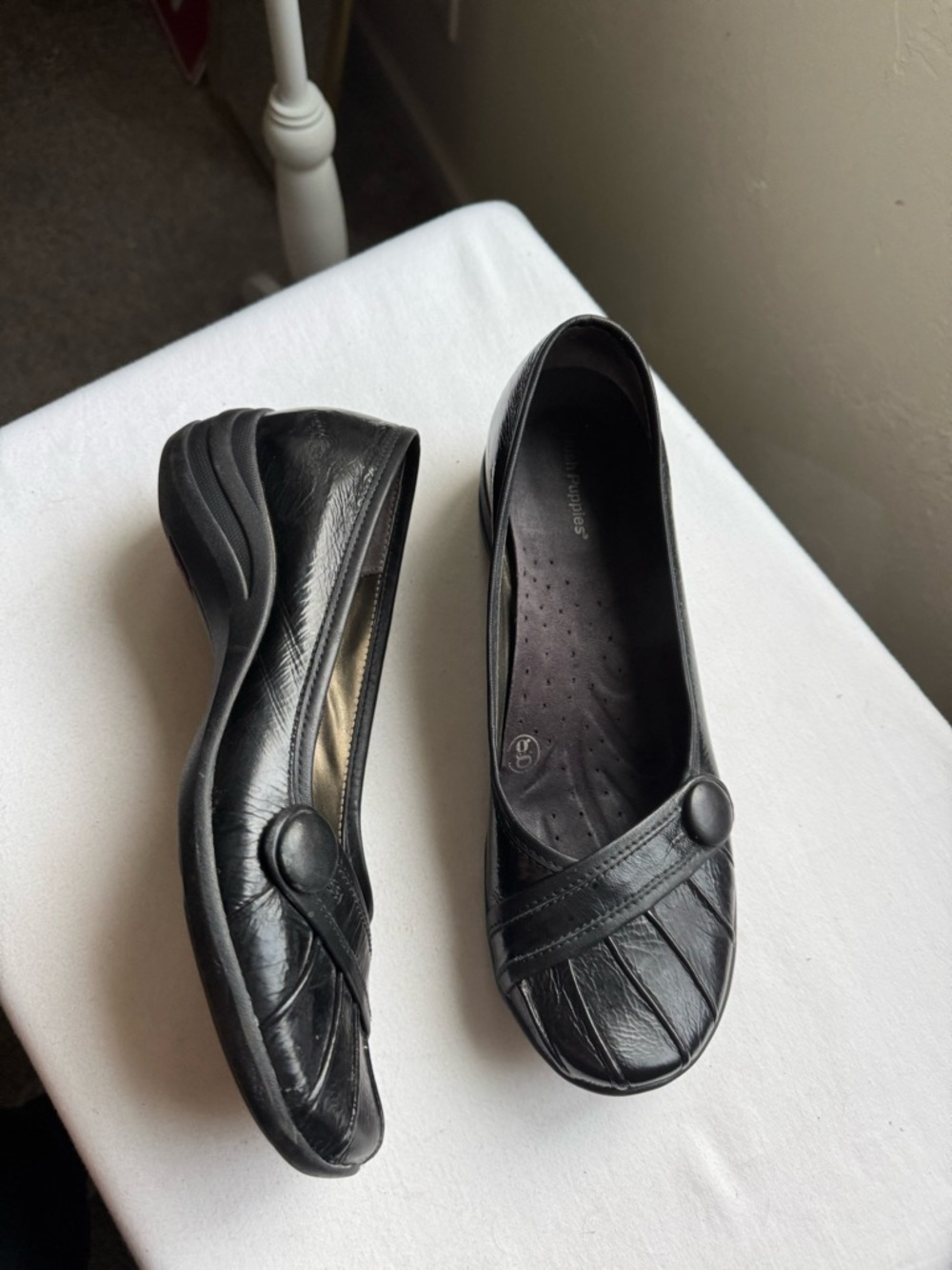 Black Leather Hush Puppies slip-on Loafers, likely the I-Loyal model size 10